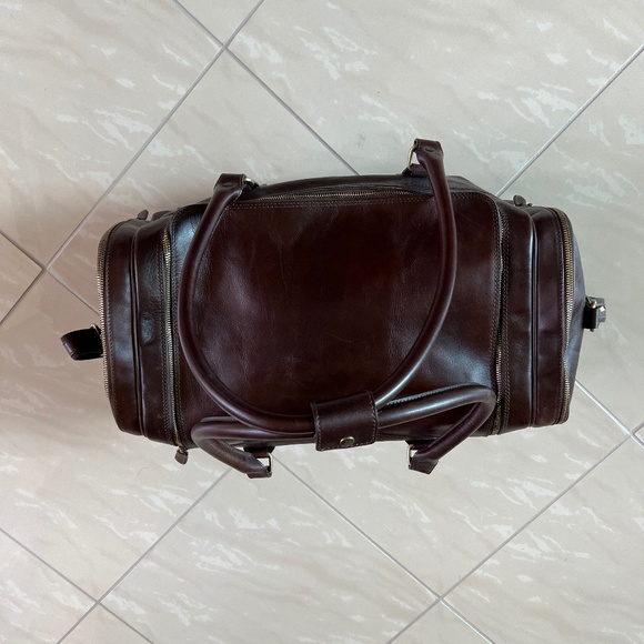 #2222 BRAND NEW Old Angler Leather Duffel Bag & Terrida Luxury Toiletry Case - Picture 2 of 14